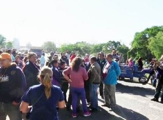 POR RECLAMO DE AGUA: Incidentes en el corte de la ruta 11 en Clorinda