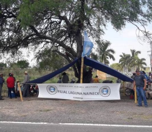 LAGUNA NAINECK: Federados continúan los reclamos y cortes de ruta ante la falta de respuesta del gobierno de Formosa.