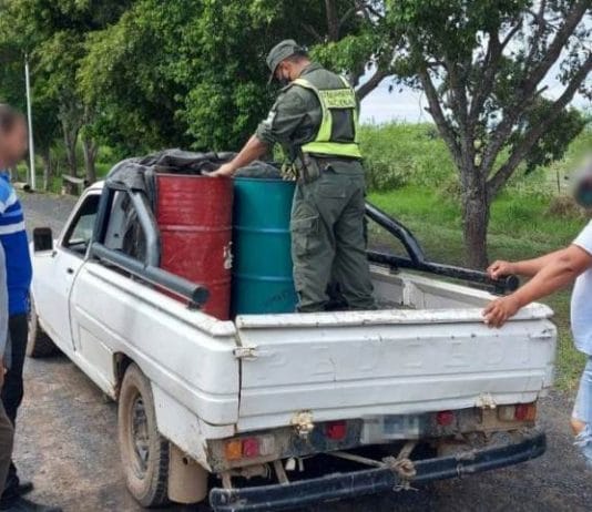 CLORINDA: Secuestran 380 litros de combustible trasportados irregularmente.
