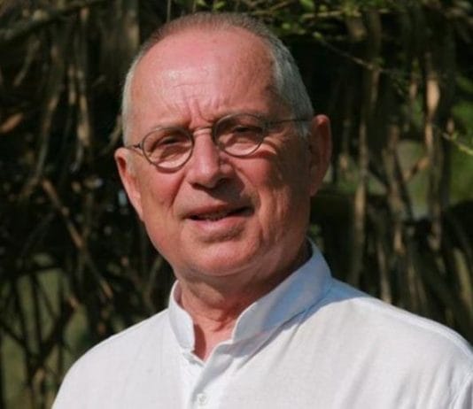 Dolor por la muerte del padre Francisco Nazar.