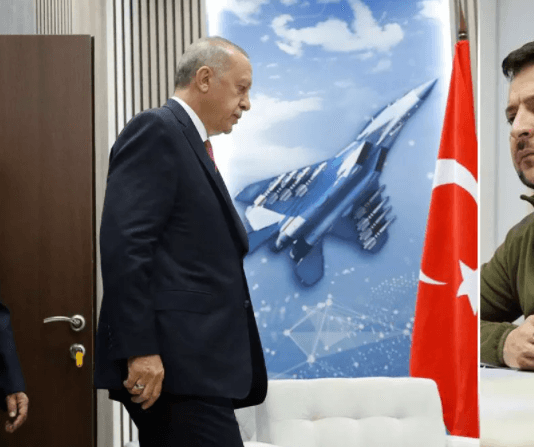 Ucrania aceptaría mantener estatus de neutralidad en nueva ronda de negociaciones con Rusia en Turquía
