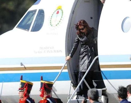 Cristina Kirchner gastó $16 millones para ir al sur en aviones de la Presidencia sin agenda oficial