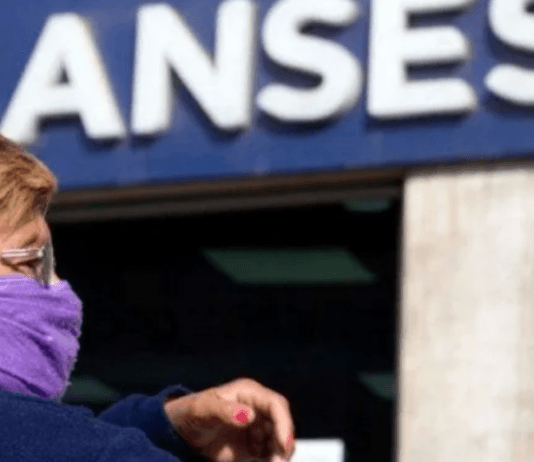 Se otorgarán pensiones para familiares de trabajadores esenciales fallecidos por covid-19