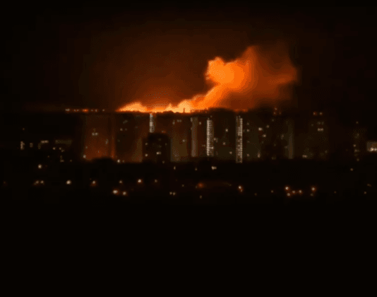 Pese a la mesa de negociación con Ucrania, Rusia bombardeó otra vez la ciudad de Kiev