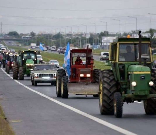 El campo sigue movilizado y el 23 de abril se realizará un “tractorazo” en Buenos Aires