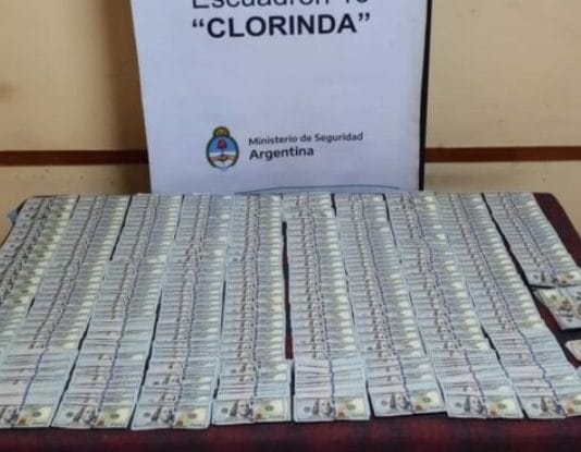 CLORINDA: Gendarmería secuestró miles de dólares y guaraníes ingresados ilegalmente desde Paraguay por paso no habilitado