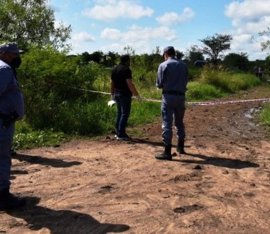MISION LAISHI: Un interno se fugó de la comisaría, mató a su concubina y luego se suicidó.