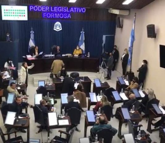 LEGISLATURA PROVINCIAL: La oposición se retiró del recinto porque el oficialismo censuró el uso de la palabra sobre varios temas (VIDEO)