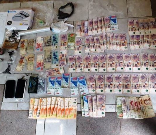 La Policía desarticuló dos presuntos centros de venta de drogas en El Espinillo y Laguna Blanca