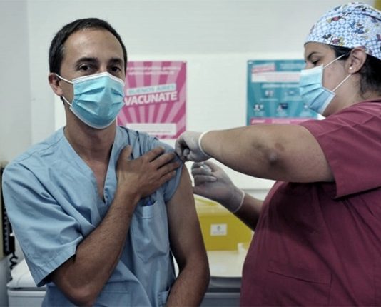 CORONAVIRUS: Reportaron 46.045 nuevos contagios en el país, un 11% menos que la semana pasada