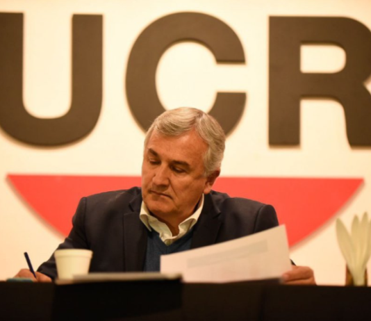 La UCR alertó que «la pelea y la ineficacia del Gobierno llevan al abismo al pueblo argentino»