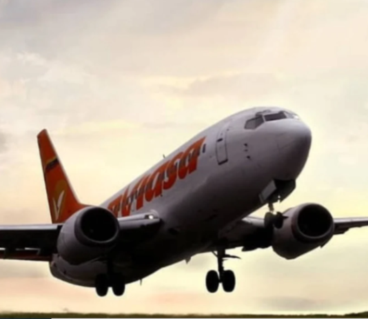 El avión venezolano-iraní que volaba rumbo a la Argentina fue desviado a Bolivia