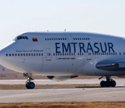 AVION VENEZOLANO: El Gobierno le resta importancia en público, pero puertas adentro preocupa la repercusión internacional