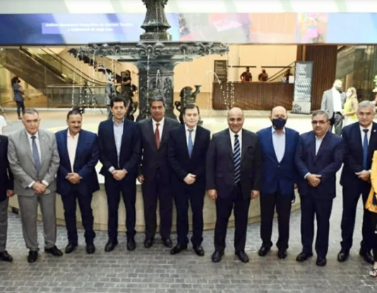 Los gobernadores del Norte Grande se reunirán en Formosa con la asistencia de Manzur y De Pedro