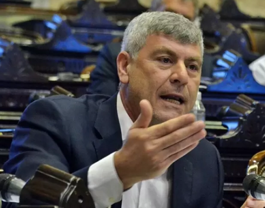 BURYAILE: «El campo protesta por falta de insumos para trabajar y la incertidumbre al producir»