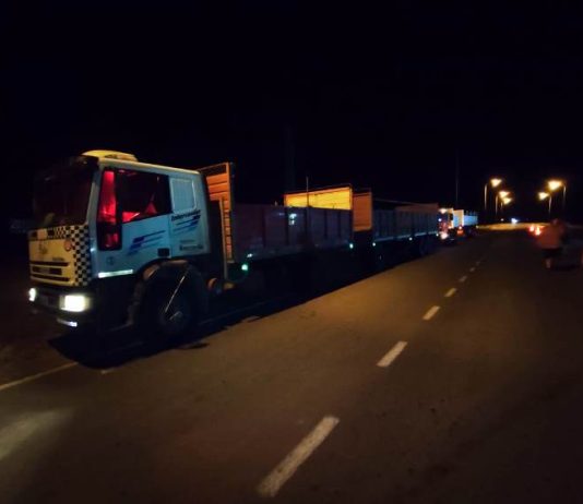 EL ESPINILLO: La Policía secuestró camiones con acoplado por el Delito de Encubrimiento al Contrabando