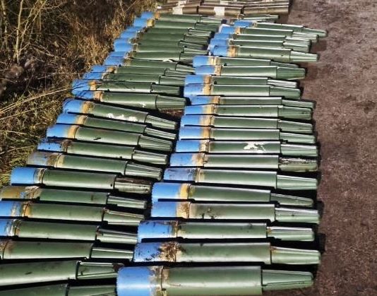 Encontraron un arsenal de guerra en Ezeiza: había más de 120 granadas al costado de la autopista Riccheri