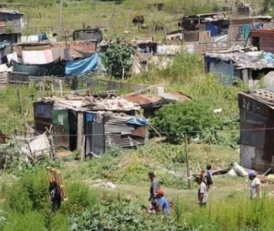 Fomoseños para no caer en la pobreza, deberían ganar 109,040,61 pesos mensuales