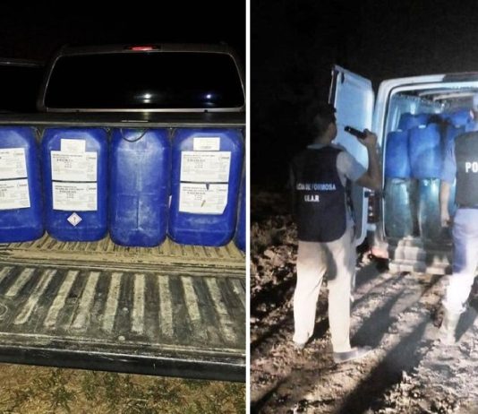 La Policía incautó más de 5.000 litros de combustible trasladados en dos vehículos que fueron abandonados.