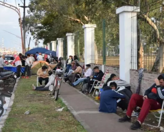 COPA ARGENTINA: Locura en Chaco para conseguir una entrada por River