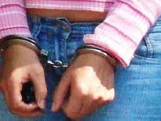 LAGUNA BLANCA: Una mujer fue detenida por tentativa de hurto en un supermercado.