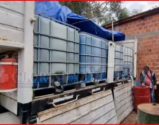 CLORINDA: Intentan cruzar 16.400 litros de combustibles en dos camiones hacia Paraguay.