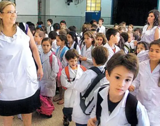 EDUCACIÓN: 3 de cada 4 directores de escuelas secundarias estatales son suplentes o interinos