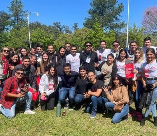 LAGUNA NAINECK: La presidente de la JR local estuvo en el Encuentro Regional NEA.