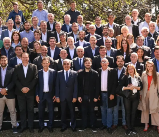 Dirigentes de Formosa junto a Rodríguez Larreta en el lanzamiento de «Prepararse para gobernar: un país federal»