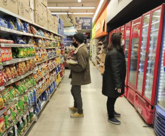 Analistas prevén una inflación superior al 6% en septiembre y en torno al 100% para todo el año