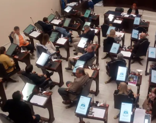 LEGISLATURA: El oficialismo se negó a tratar proyectos de la oposición y aprobó solo los suyos de declaración de «interés legislativo».