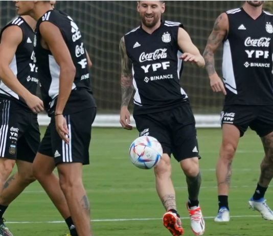 GRAN MOMENTO DEL 10. Messi y el año de los planetas alineados: vuelve a la cancha con la Selección, pensando en Qatar
