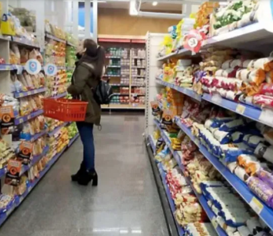 La canasta básica aumentó 7,1% en septiembre: una familia necesitó $128.214 para no ser pobre