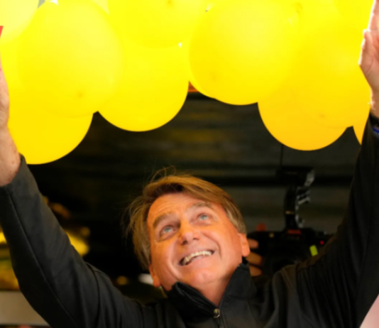 BRASIL. Lula dijo estar alerta por el avance de Jair Bolsonaro en las encuestas: la ventaja es menor a los 3 puntos.