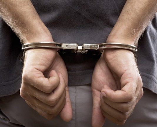 EL ESPINILLO: Detenido por “amenazas con el uso de arma de fuego por motivo de violencia de género”.