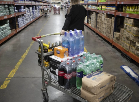 Por tarifas y alimentos, la inflación se recalienta en octubre y ahora las consultoras estiman que quedará más cerca del 7%