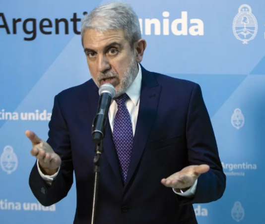 Aníbal Fernández subió la apuesta: «¿Máximo Kirchner es el único que las sabe todas y nosotros somos los boludos?»