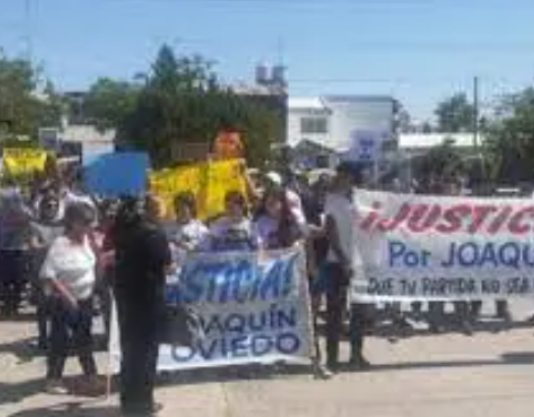 Desde el gremio Voz Docente piden justicia por el joven Joaquín Oviedo.