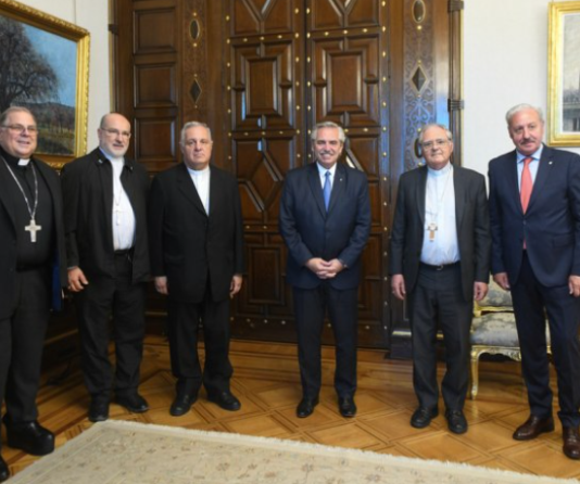Los obispos le expresaron a Alberto Fernández «su gran preocupación por la pobreza»