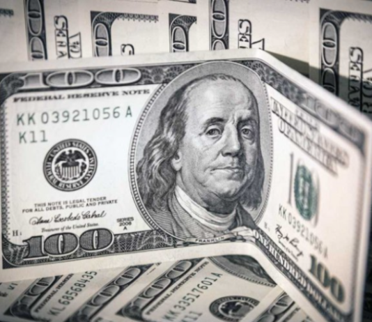 Fuerte rebote del dólar blue que cerró en $330