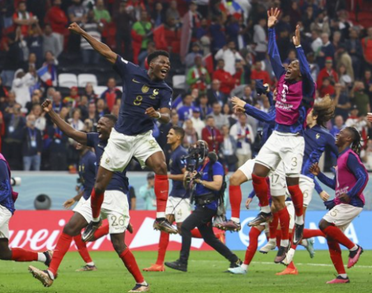 Francia sufrió pero venció a Marruecos y será el rival de Argentina en la final del Mundial