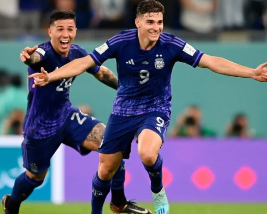 Borrador automáticoJUGARÁ ANTE AUSTRALIA: Con una gran demostración de fútbol, Argentina festejó ante Polonia y sacó boleto a octavos