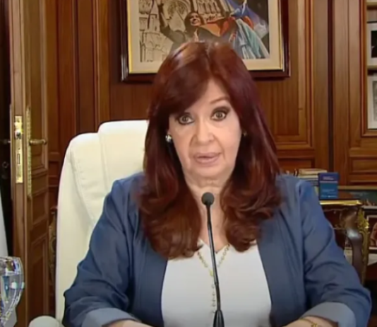 Ricardo Lopez Murphy presentó pedido Juicio político a Cristina Fernández de Kirchner