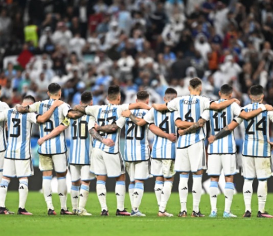 El Gobierno busca capitalizar el éxito de la Selección, pero el plantel se resiste a ser usado políticamente