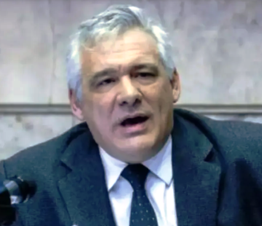 La Convención Radical se reunirá en febrero para definir la candidatura de Carbajal a gobernador