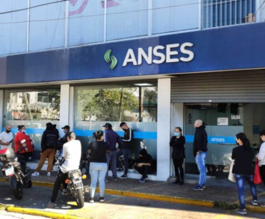 Aquellos que no cuenten con los aportes completos ya no pueden acceder a una jubilación