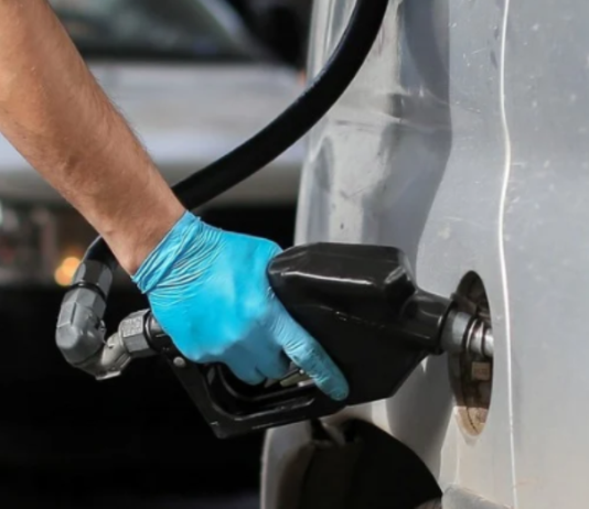 Aumentó la nafta 4% y le pone presión a la inflación del mes