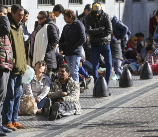 POBLACION INACTIVA: En Argentina hay 8 millones de personas sin trabajo, pese a estar en edad laboral