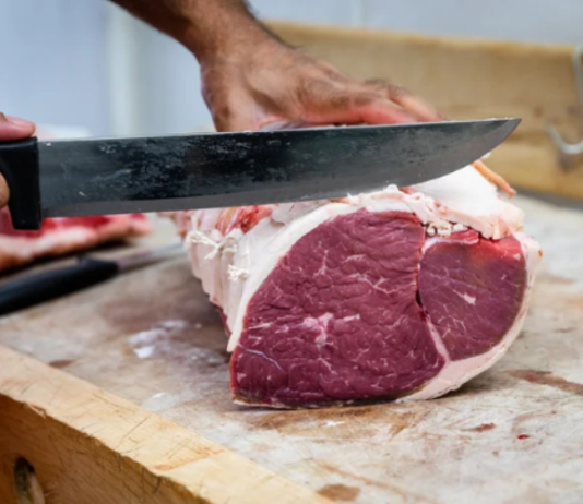 La carne ya subió entre un 10% y 20% en enero y se espera otro aumento del 15% en el corto plazo