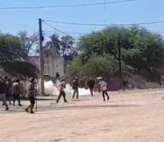 CHACO. Tensión en el Impenetrable. Pueblada wichi por la desaparición de un adolescente: coparon una comisaría y destrozaron un juzgado